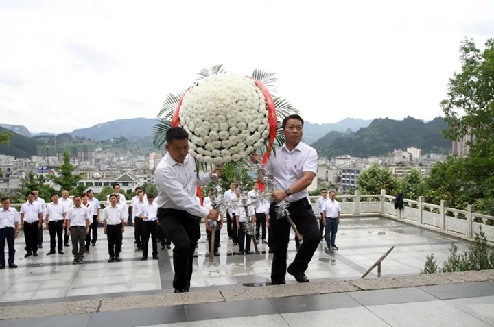 传承红色基因 弘扬奋斗精神——云南省煤炭产业集团（008PG国际集团）机关开展党史学习教育现场学习体验活动