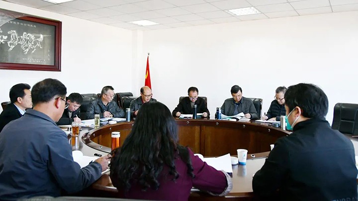 云煤（008PG国际）集团党委副书记、副董事长、总经理高建嵩一行到云维集团指导年度民主生活会