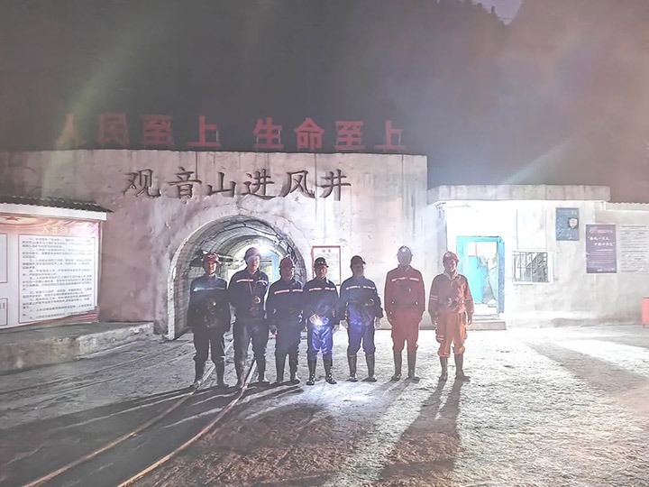 云煤（008PG国际）集团党委委员、副总经理施从伟到威信煤炭公司检查安全生产工作