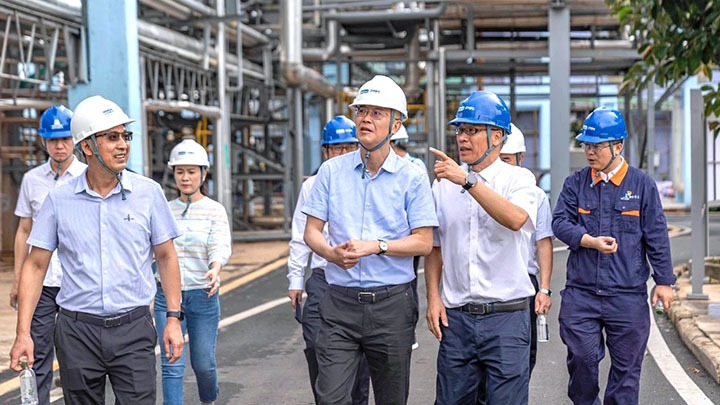 深入学习凝共识 汇聚力量促发展 ——聚力价值创造，，，，，在提质增效稳增长上塑造新动能